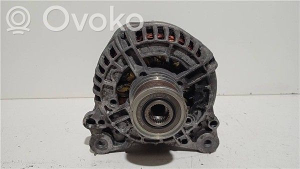 Audi A4 S4 B8 8K Generatorius 