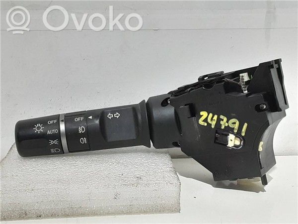 Lukturu slēdzis   DF7566122