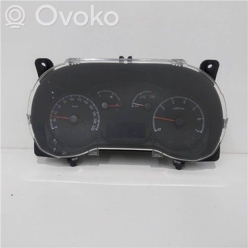 Opel Combo D Speedometer (instrument cluster) 