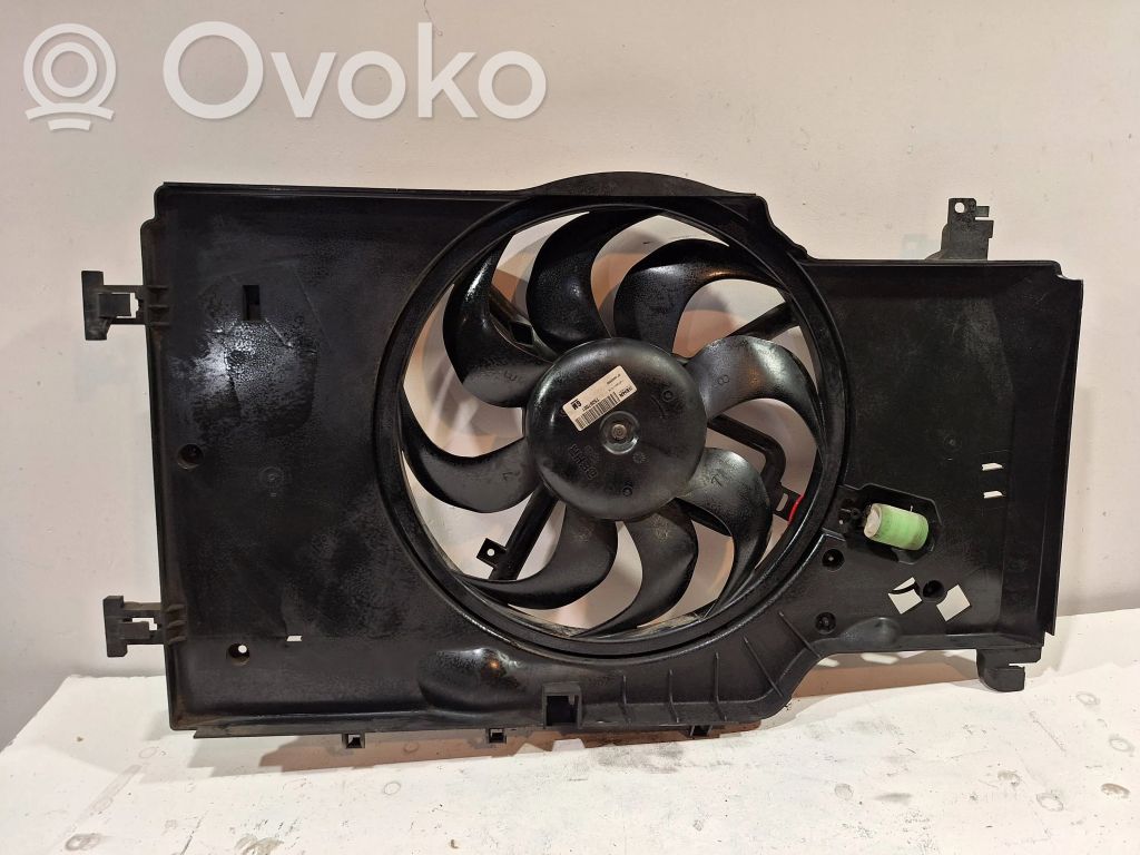 Peugeot 308 Coolant radiator 