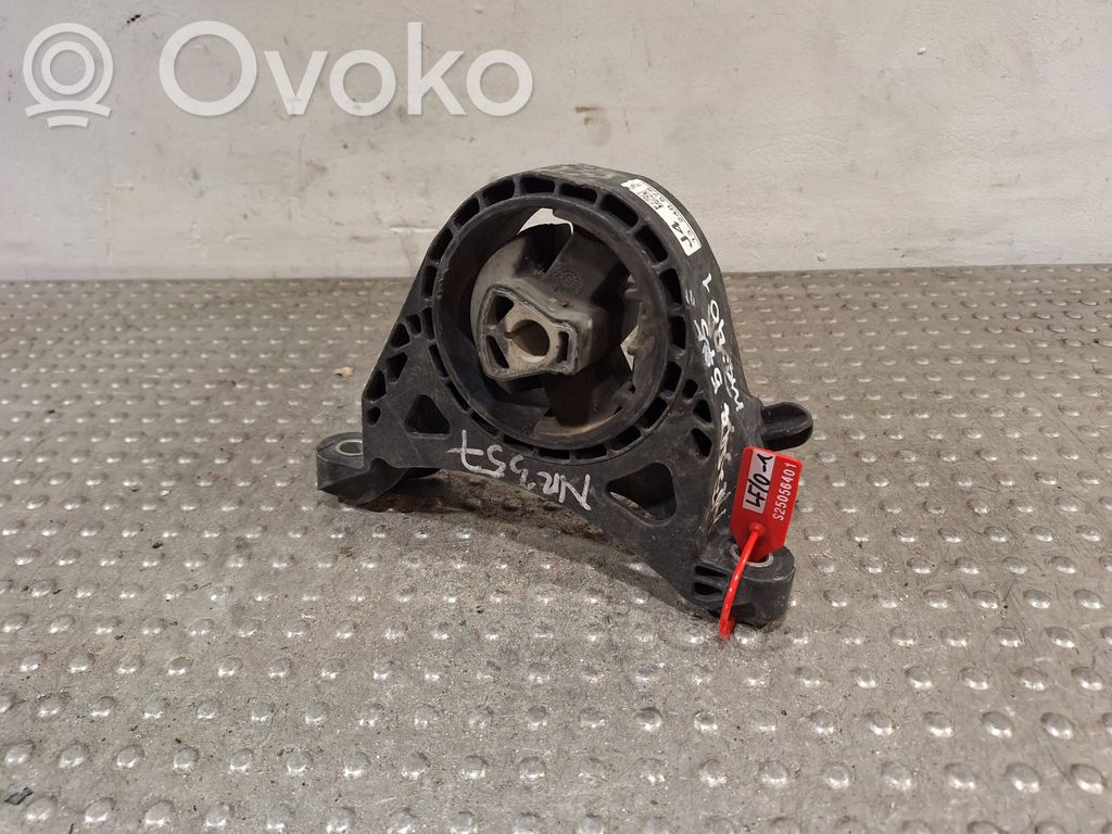 Engine mount bracket   S25056401,13248575