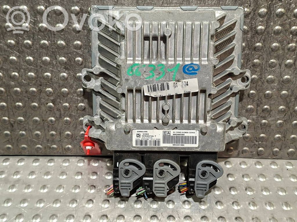 Peugeot 1007 Engine control unit/module 
