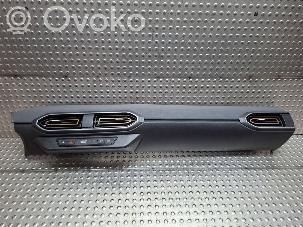 Dacia Sandero III Inne części wnętrza samochodu 