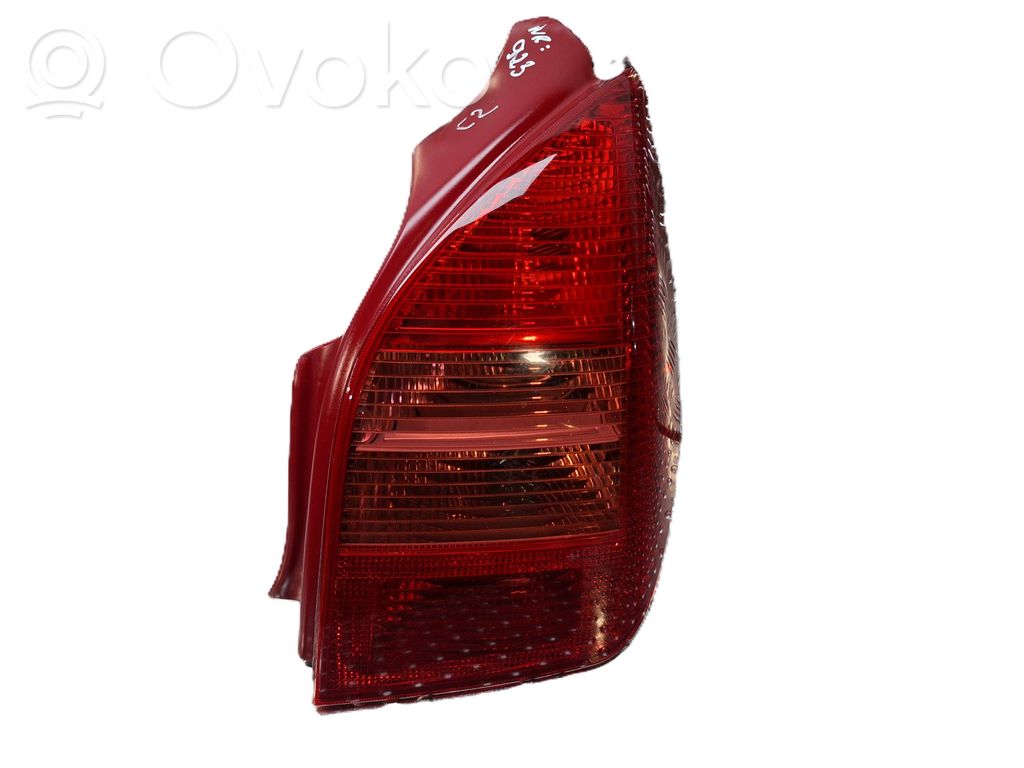 Citroen C2 Galinis žibintas kėbule 