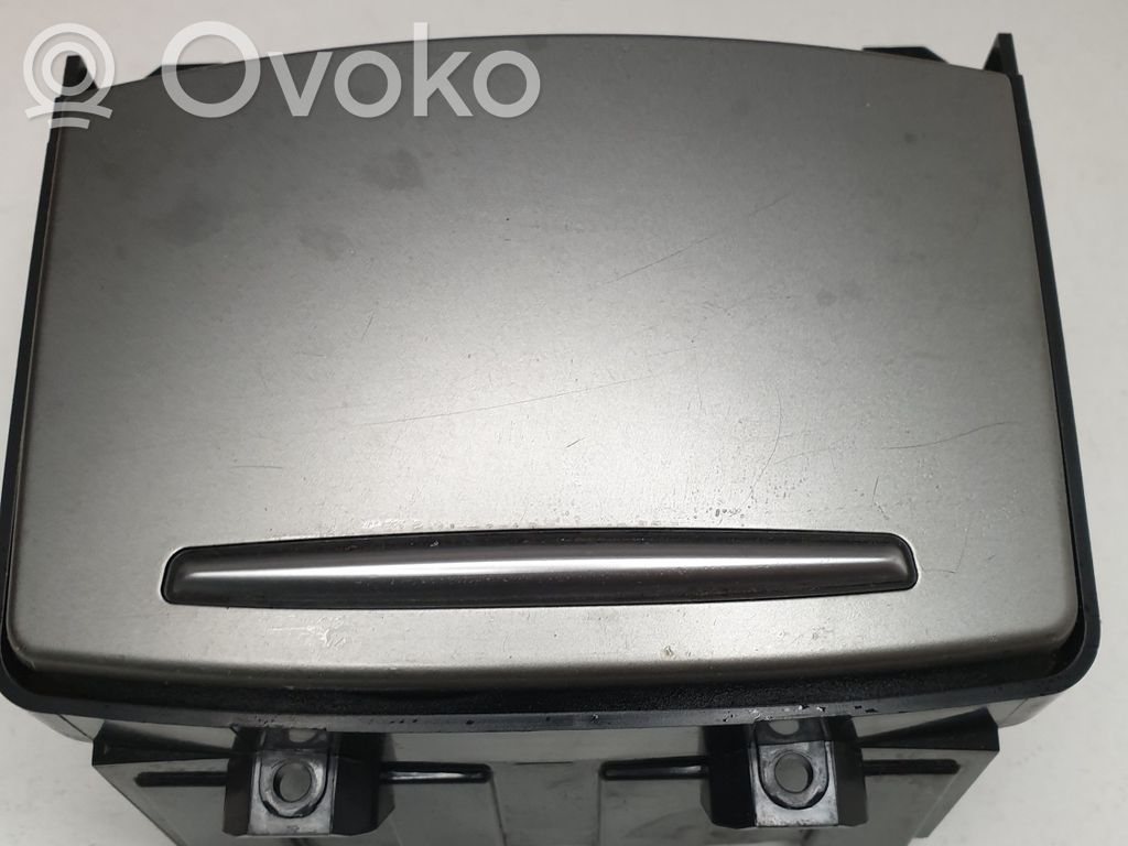 Mukiteline edessä   4F1862533C