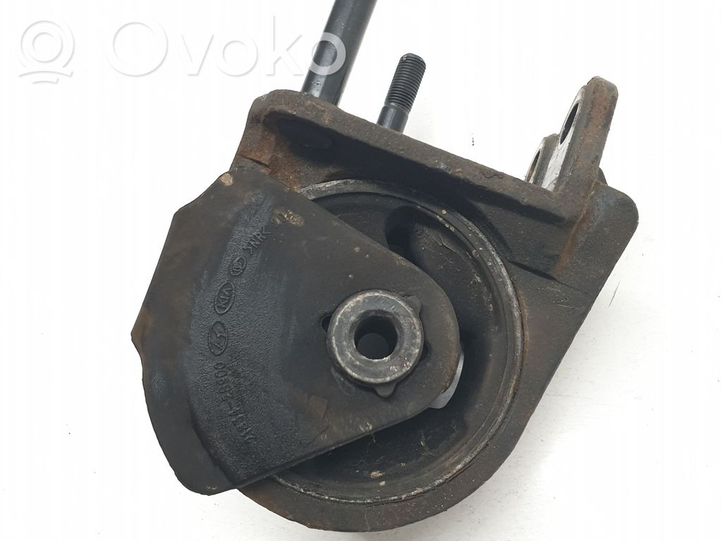 KIA Sorento Engine mount bracket 