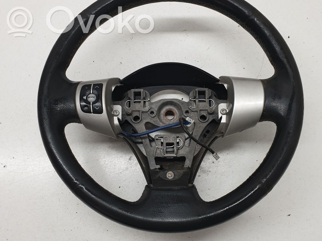 Toyota Yaris Lenkrad 