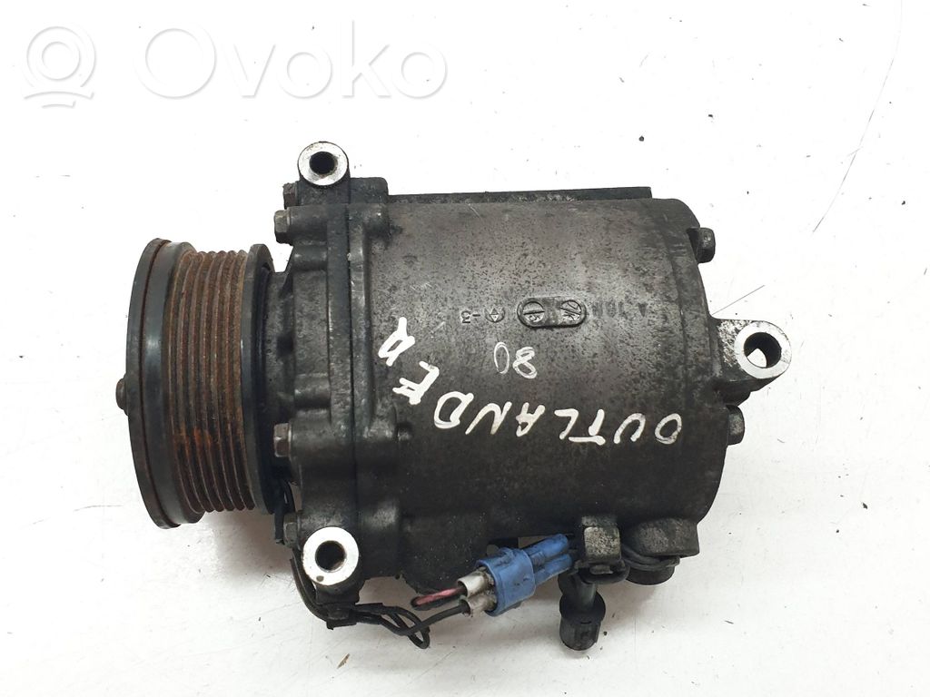 Mitsubishi Outlander Ilmastointilaitteen kompressorin pumppu (A/C) 