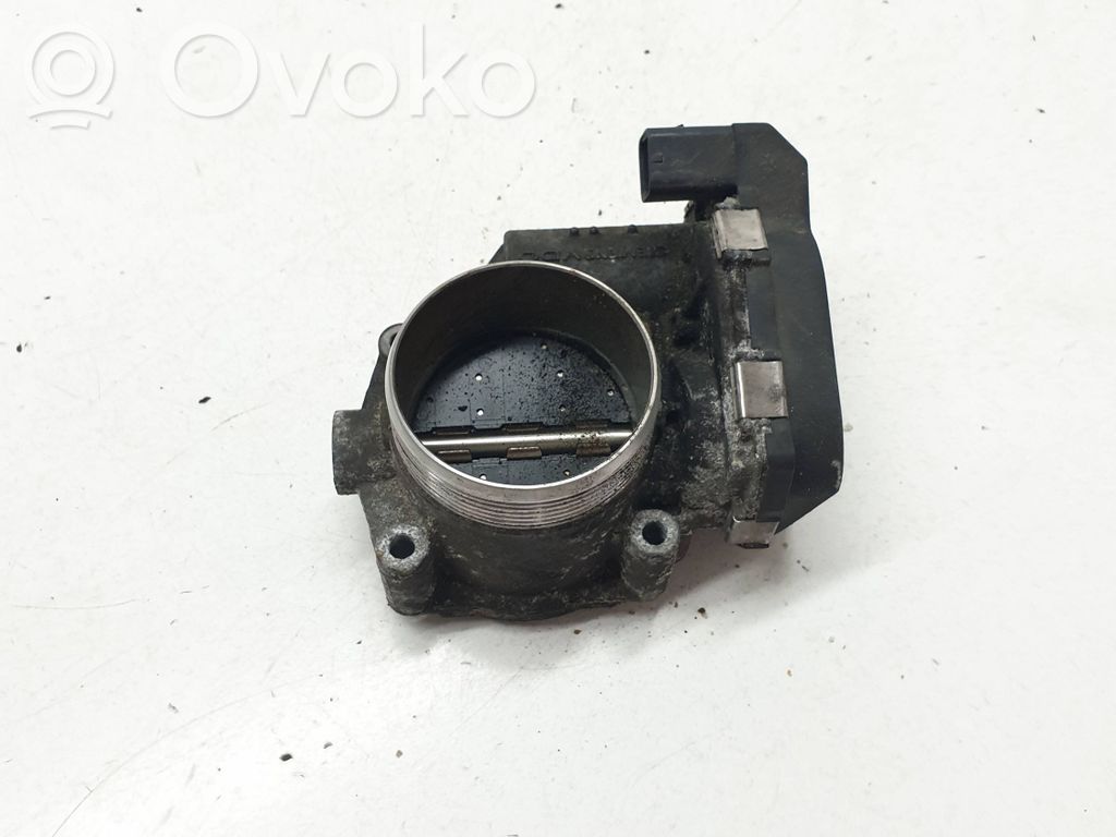 BMW 7 F01 F02 F03 F04 Droseļvārsts 