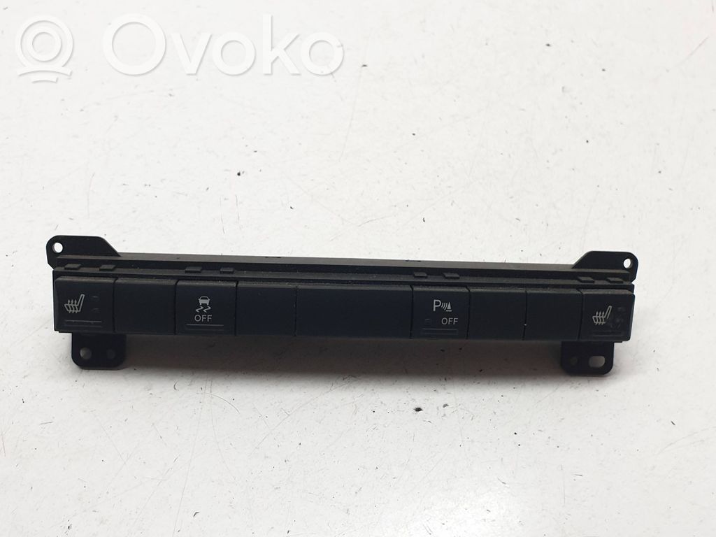 A set of switches   P56010694AD,7467565513,1315550066