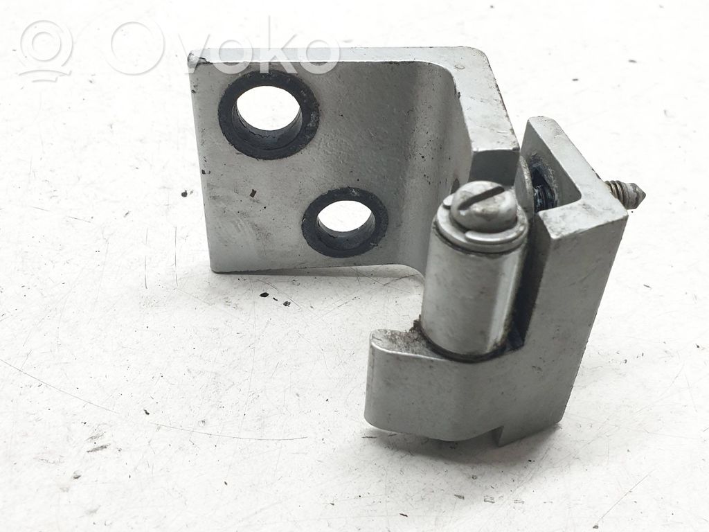 BMW X5 E53 Rear door lower hinge 
