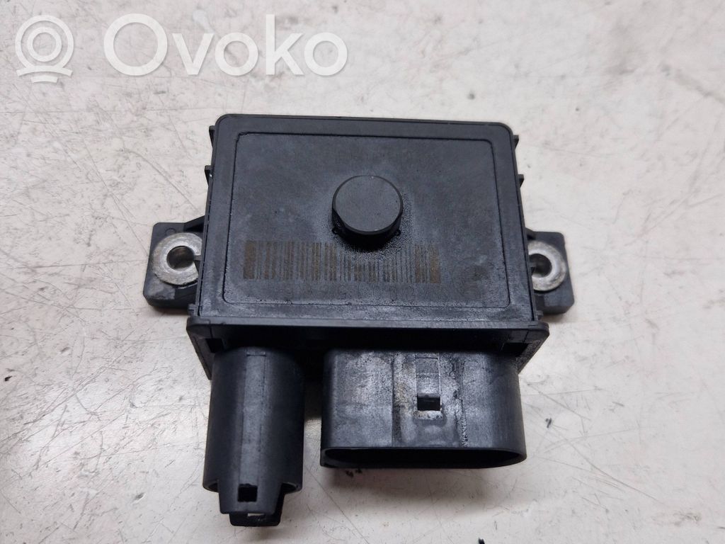 BMW 7 F01 F02 F03 F04 Relé de la bujía de precalentamiento 