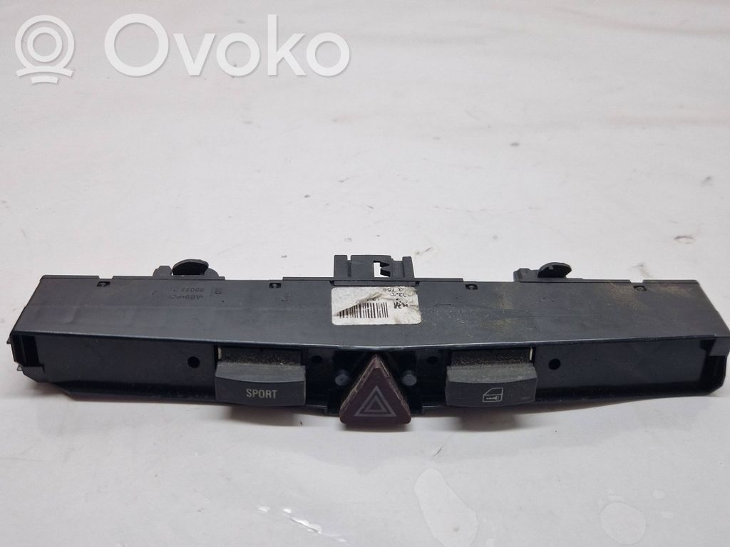 Opel Zafira B Botón interruptor de luz de peligro 