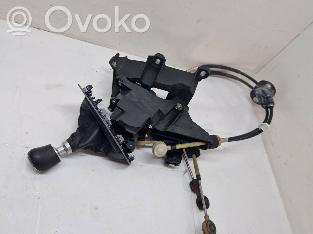 Ford Focus Gear shifter/selector 