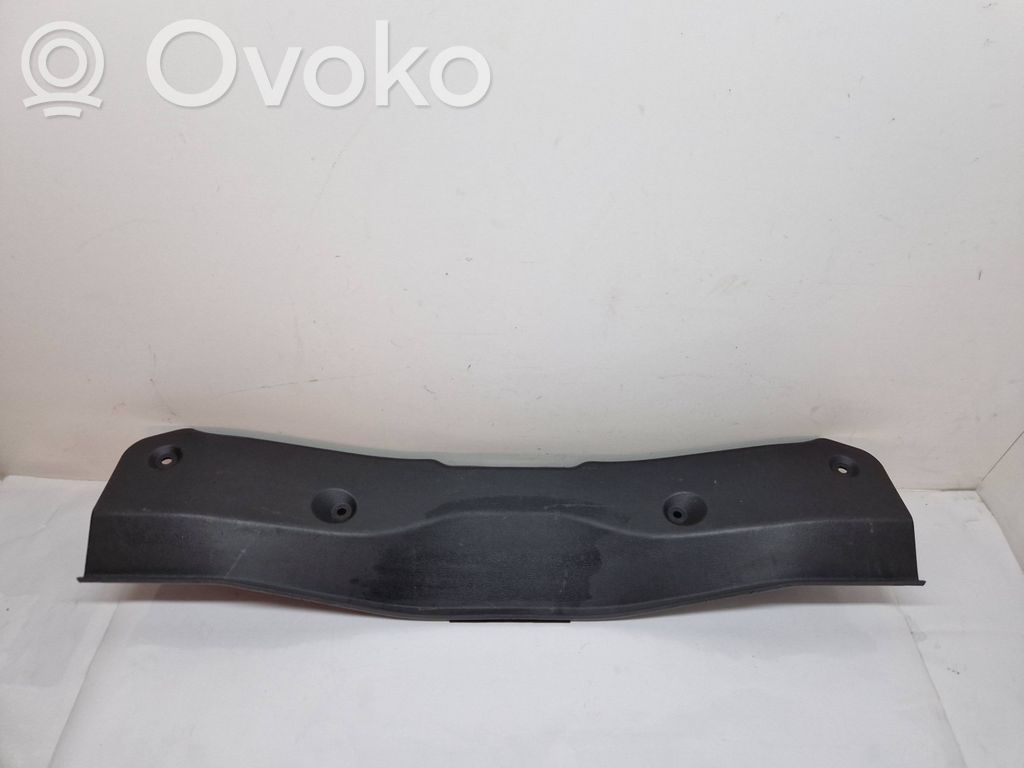 Ford Focus Bagažinės slenksčio apdaila 