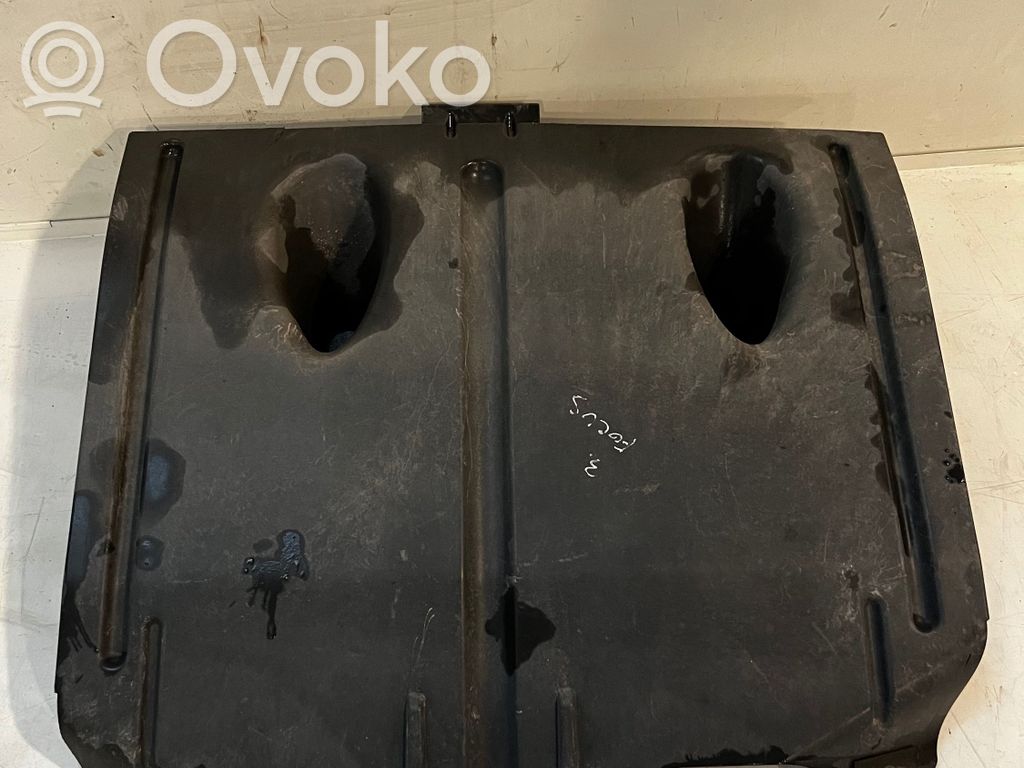 Ford Focus Trunk boot underbody cover/under tray 