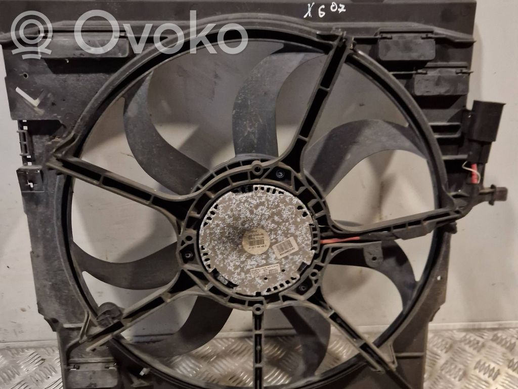 BMW X6 E71 Elektrisks radiatoru ventilators 