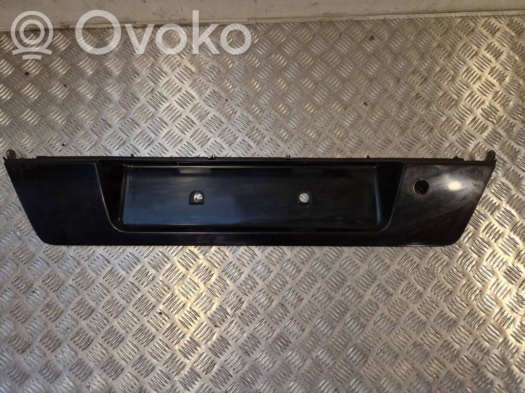 BMW 7 E38 Trunk door license plate light bar 