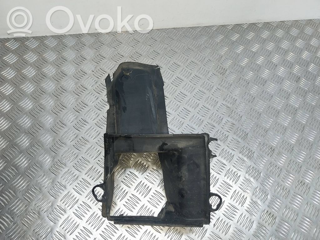 Audi A6 S6 C6 4F Gaisa plūsmas novirzītājs (-i) 