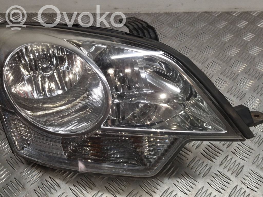 Opel Antara Priekinis žibintas 