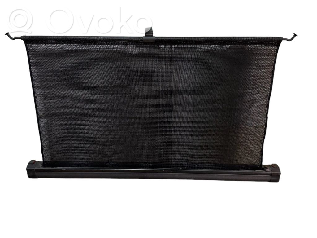 Audi A6 S6 C6 4F Tavaratilan suojaverkko 