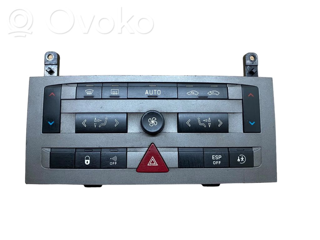 Peugeot 407 Climate control unit 
