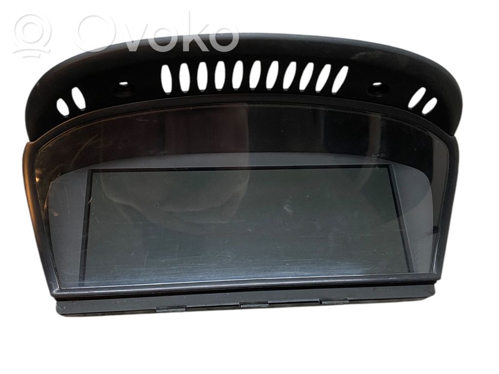 Screen/display/small screen   65826981562,6981562,A2C53173395