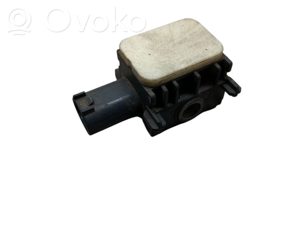 Mercedes-Benz ML W164 Airbag deployment crash/impact sensor 
