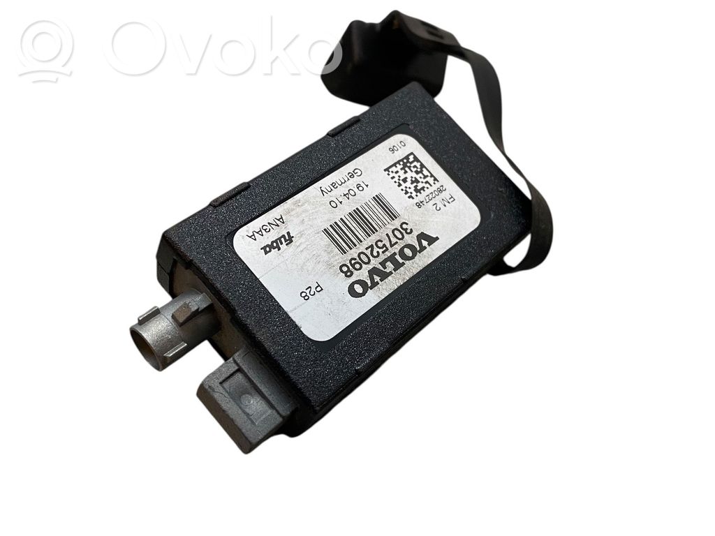 Volvo XC90 Aerial antenna amplifier 