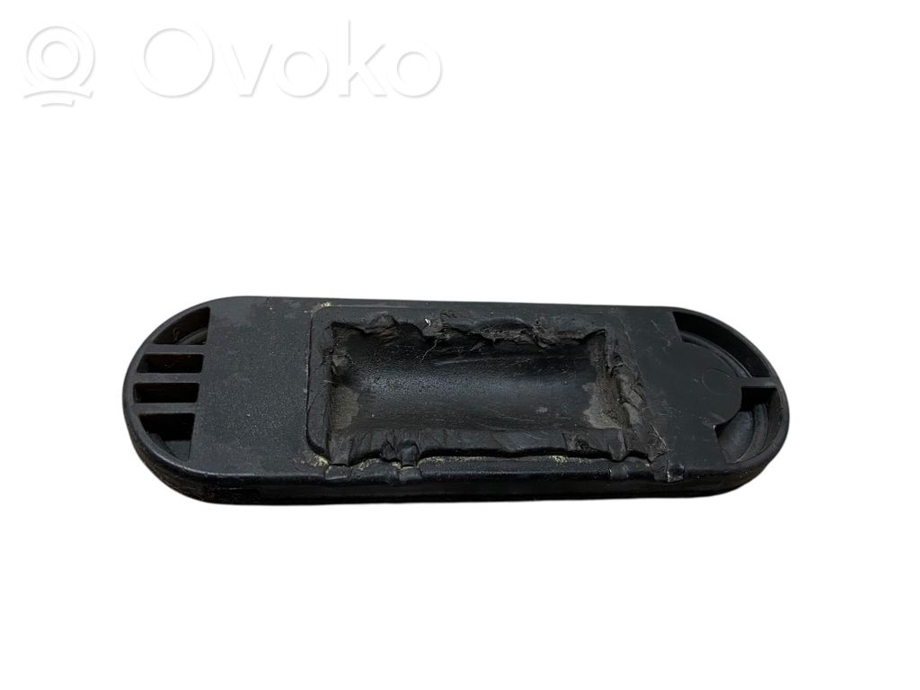 Audi TT TTS Mk2 Jacking socket point 