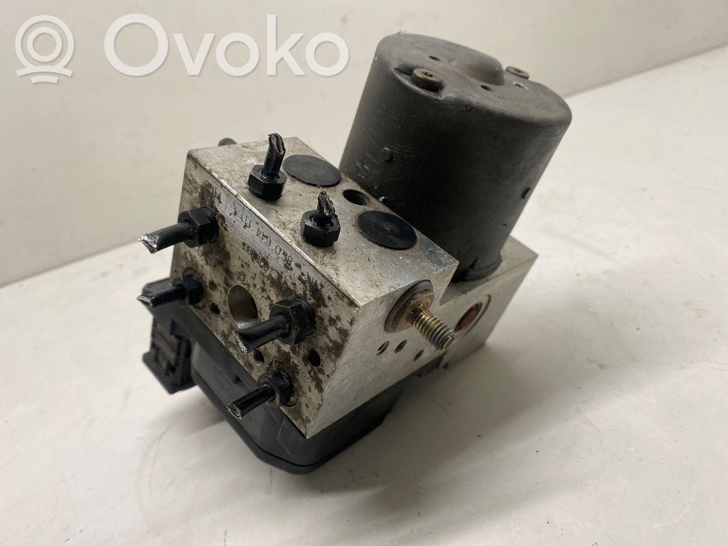 Audi A6 S6 C5 4B ABS bloks 