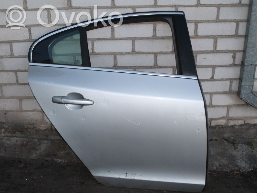 Volvo S60 Galinės durys 