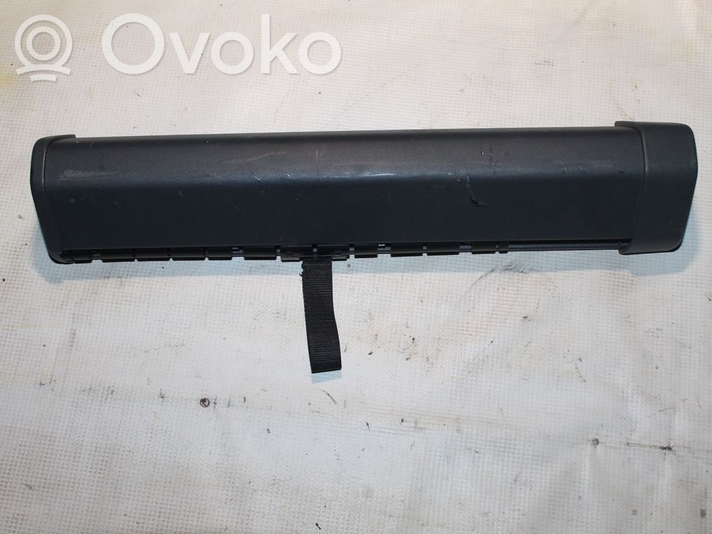 Volvo V60 Užuolaida (štorkė) 