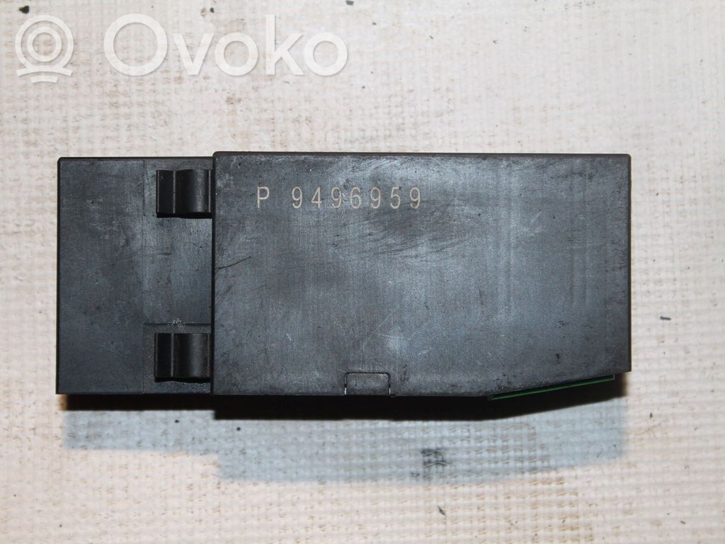 Bouton interrupteur programme de stabilité ESP   9496959,M4311