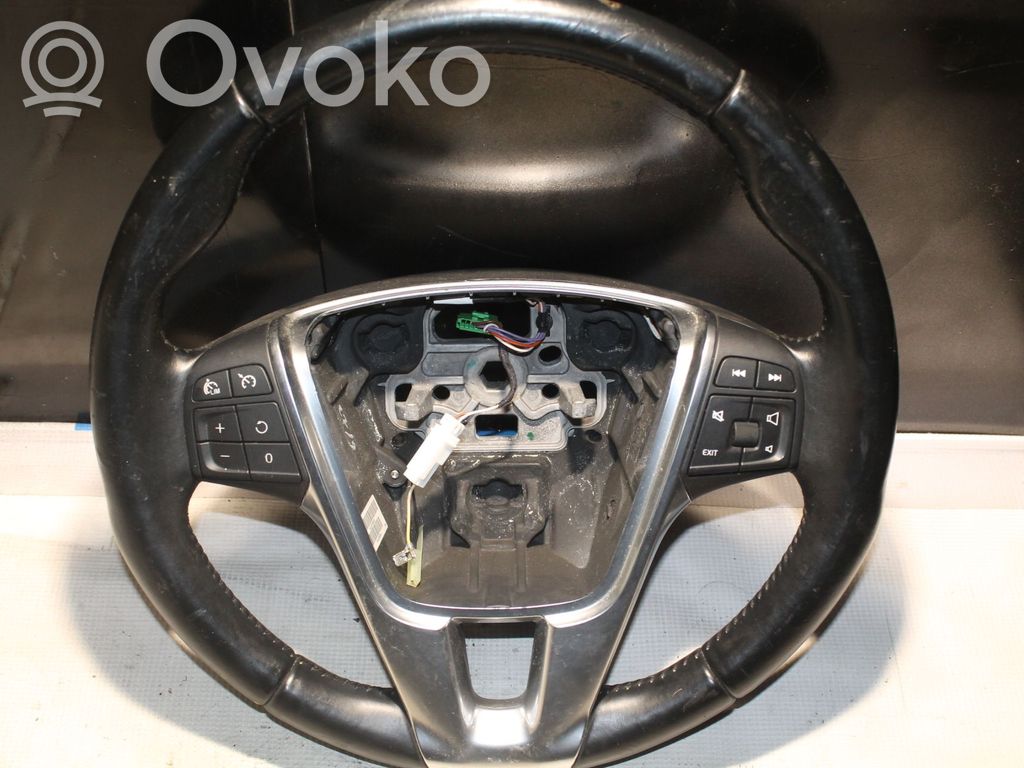 Volvo V40 Руль 