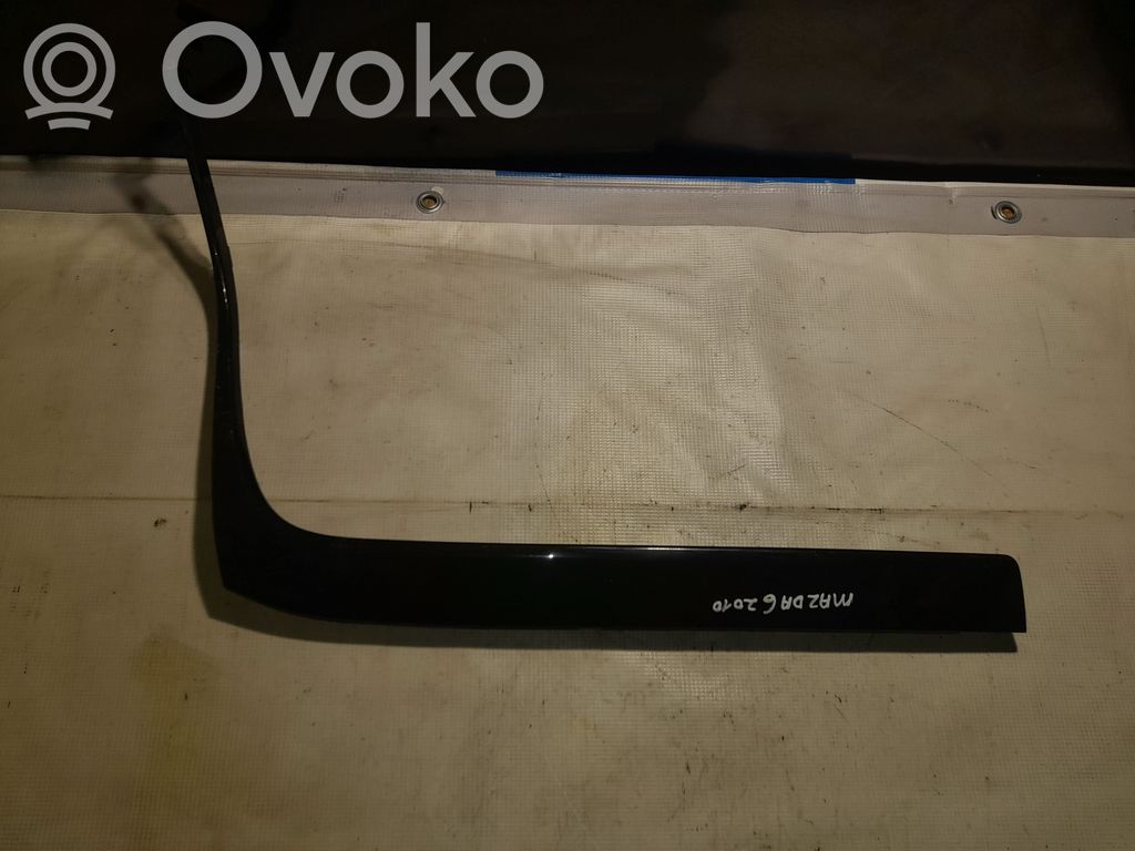Mazda 6 Etuoven kynnyksen suojalista 