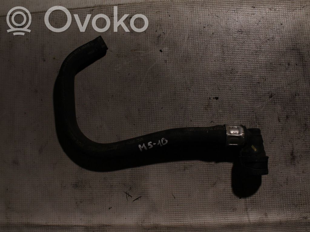Volvo V70 Engine coolant pipe/hose 