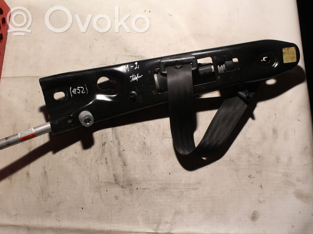Volvo XC90 Front seatbelt 