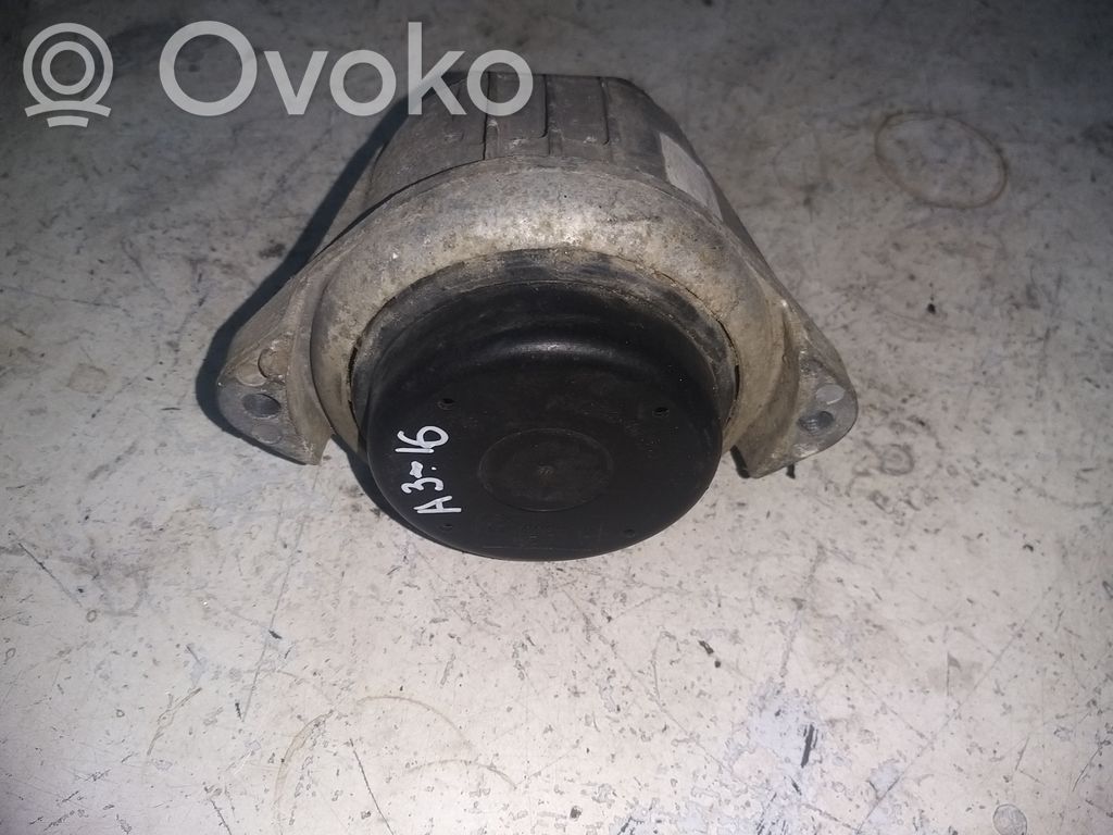 BMW 3 E92 E93 Muu keskikonsolin (tunnelimalli) elementti 