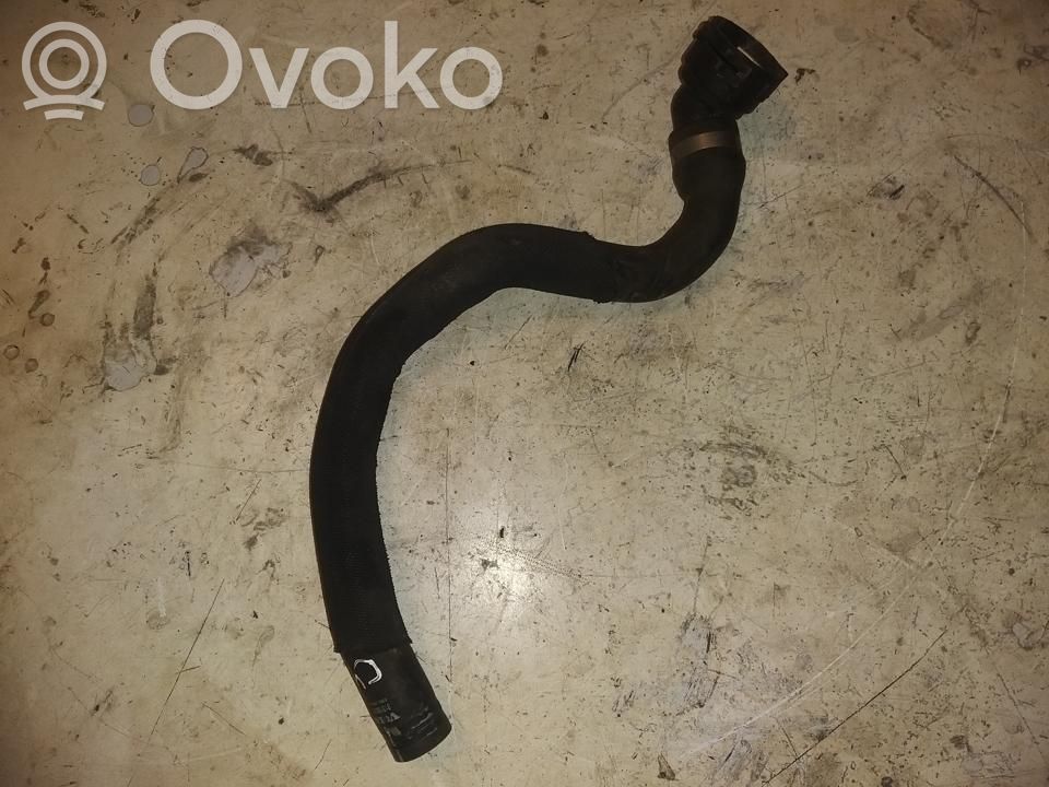 Volvo V40 Engine coolant pipe/hose 