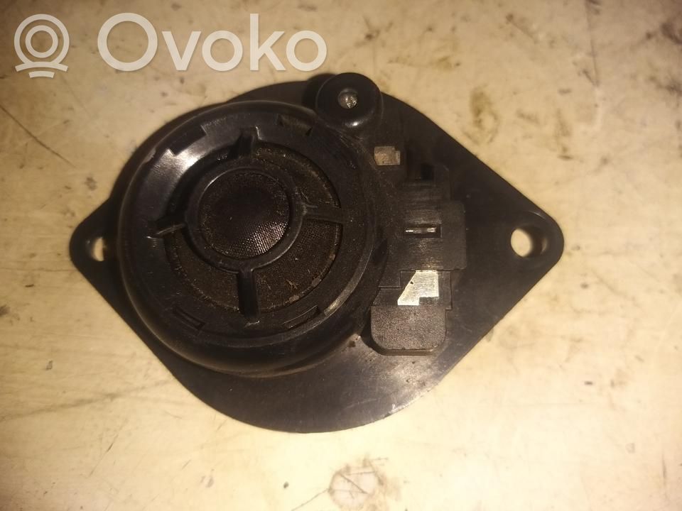 Volvo C70 Subwoofer speaker 