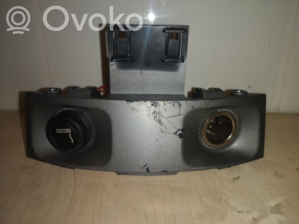 BMW 7 E65 E66 Cigarette lighter 