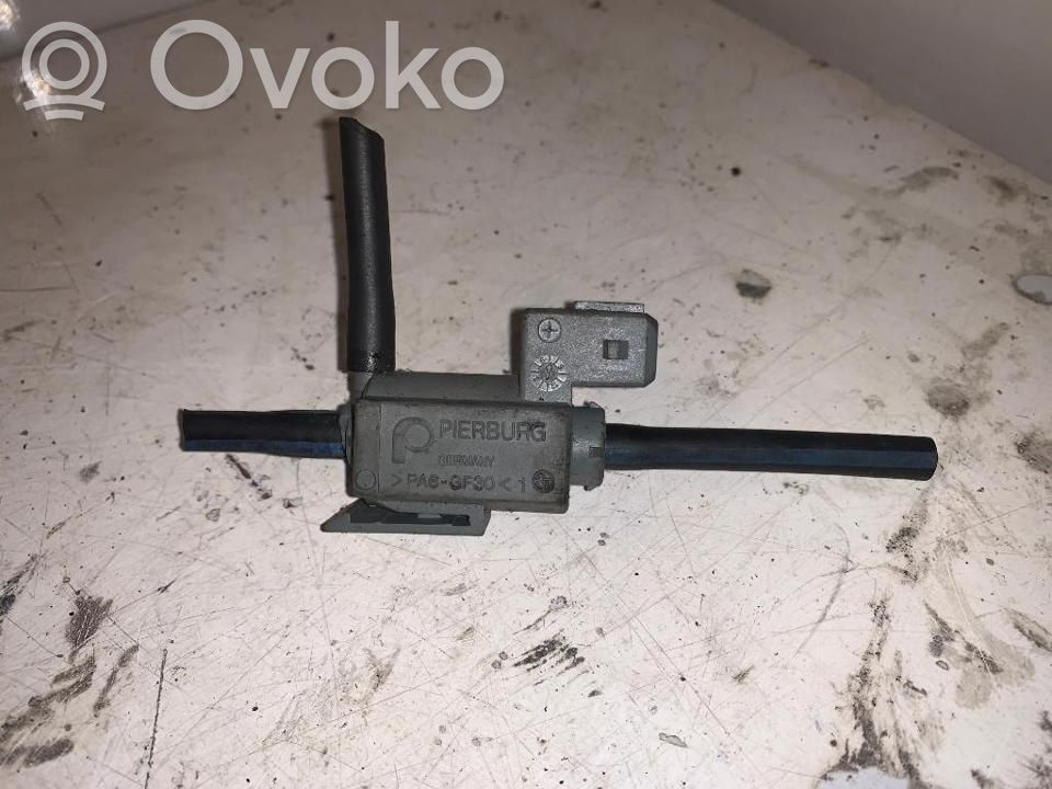 BMW 7 E65 E66 Solenoidinis vožtuvas 
