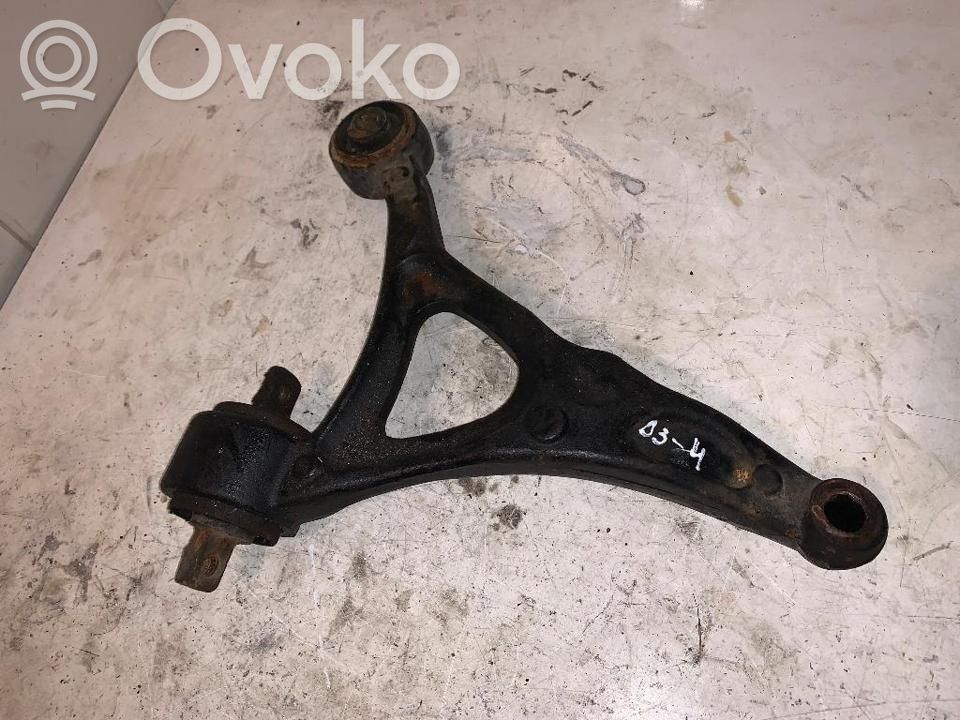 Volvo XC90 Front lower control arm/wishbone 