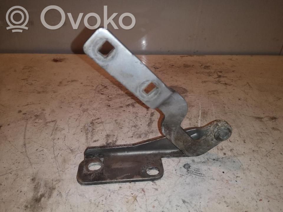 Tailgate/trunk/boot hinge   4D0823302C,A17718