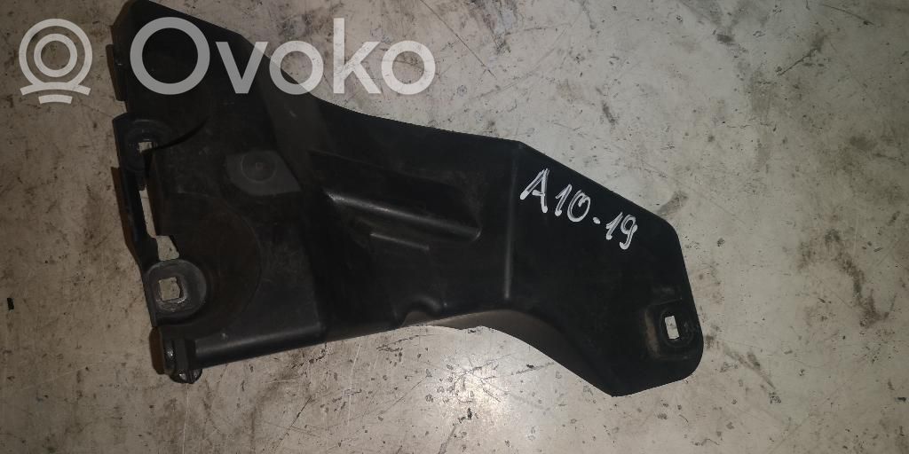 Volvo V70 Priekinis laikiklis bamperio 