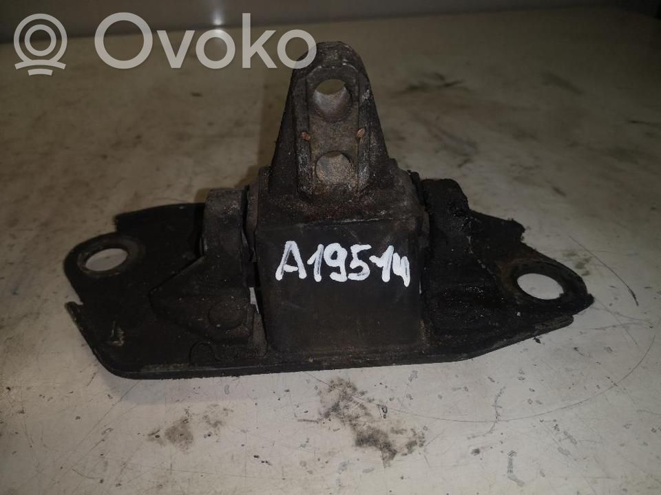 Volvo S60 Suport tampon motor 