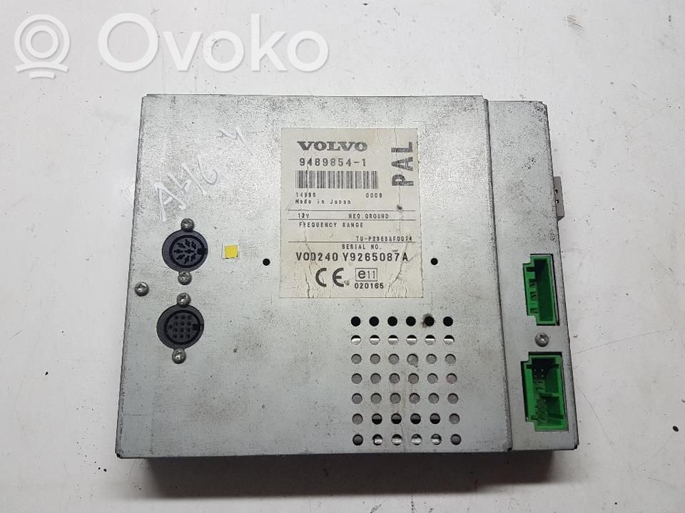Volvo V70 Radio/CD/DVD/GPS head unit 