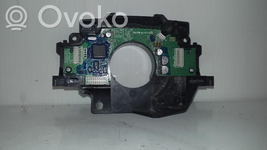 Volvo XC70 Wiper turn signal indicator stalk/switch 