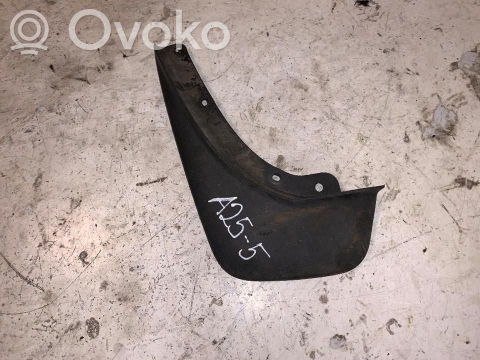Volvo C30 Priekšējais slieksnis (virsbūves detaļa) 